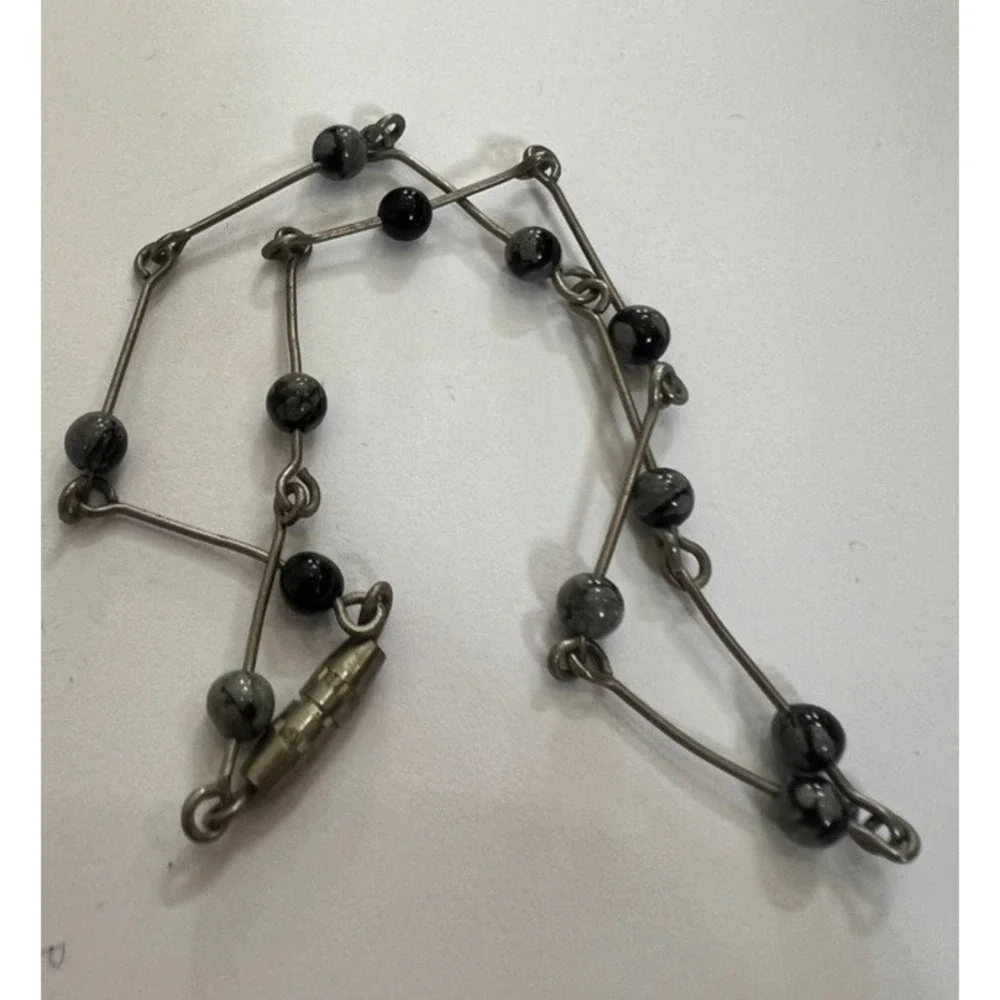Artisan Wire Beaded Bracelet Gray‎ Black Beads Minimalist Modernist Open Airy